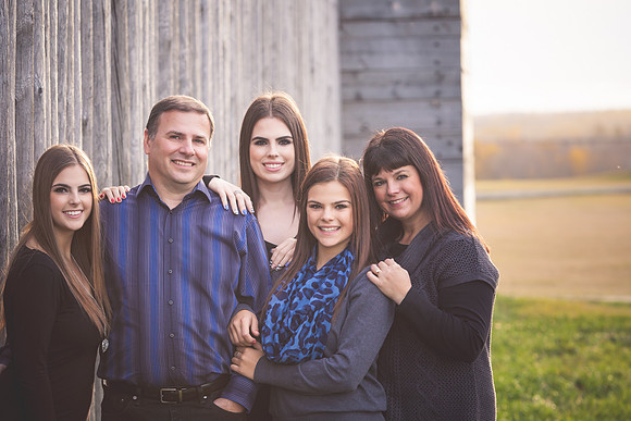 fortsaskatchewanfamilyphotographer-30